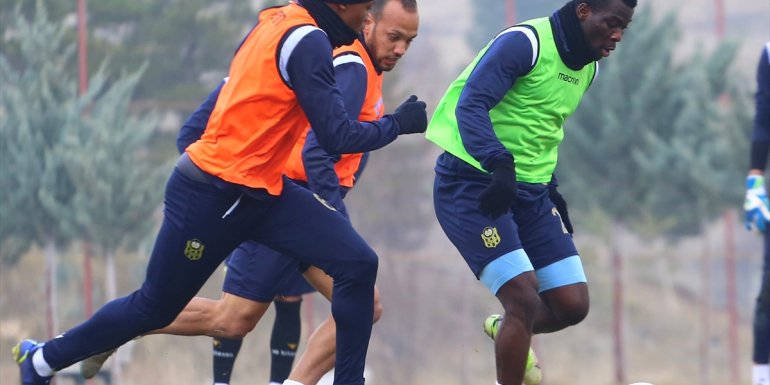 Yeni Malatyaspor, Göztepe maçının hazırlıklarını sürdürdü1