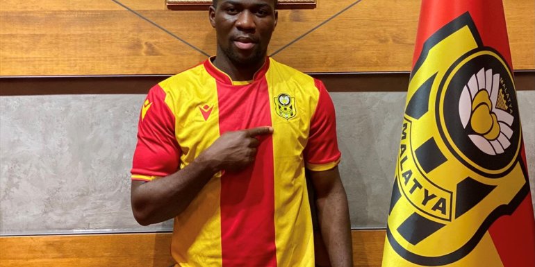 Yeni Malatyaspor orta saha oyuncusu Godfred Donsah