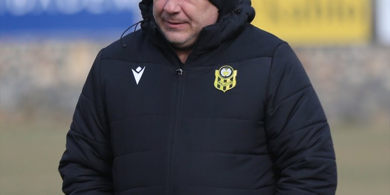 Yeni Malatyaspor Teknik Direktörü Sumudica