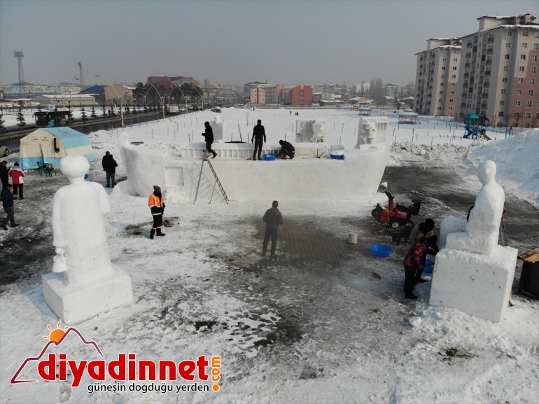 kardan heykelleri katacak renk Kahramanlarının Masal festivale Anadolu Ağrı