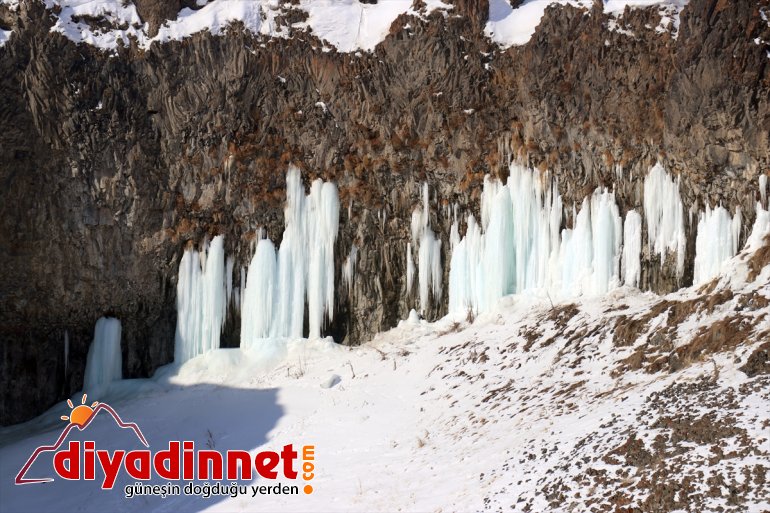 için dağcıları AĞRI - Murat tırmanışı bekliyor buz Kanyonu, 10