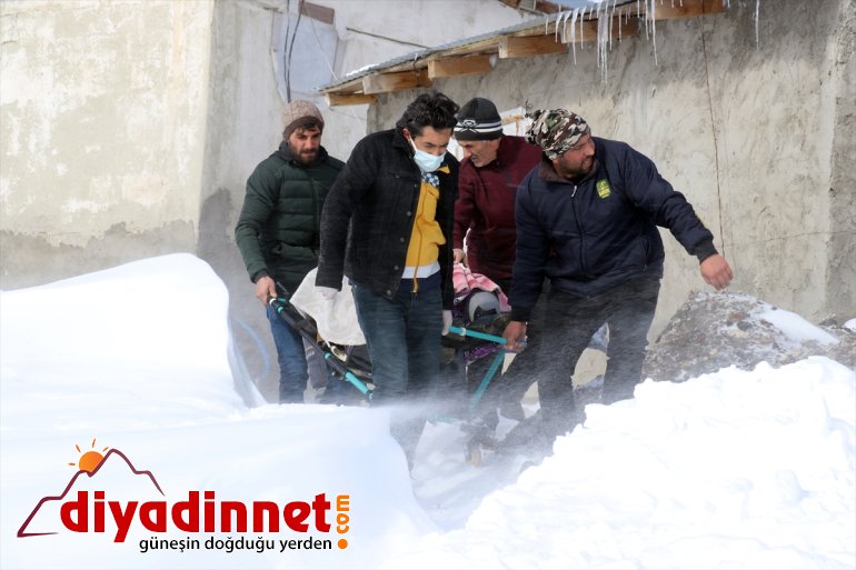 umut kurtarma - ekipler yolunu hayat AĞRI hastalara oluyor açan Sağlıkçıların 9