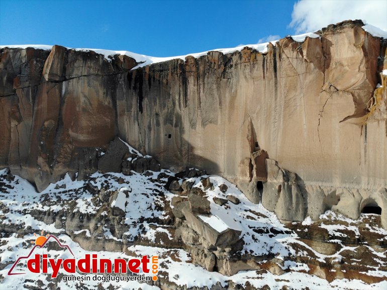 - büründü Tarihi beyaza yeniden Meya ve Antik peribacaları Kenti çevresindeki AĞRI 5