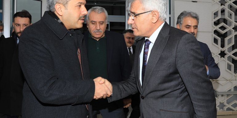 Bakan Yardımcısı Baydaş, Battalgazi Belediyesini ziyaret etti