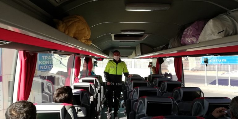 Bingöl'de şehirler arası yolcu otobüslerine yönelik denetim sürüyor