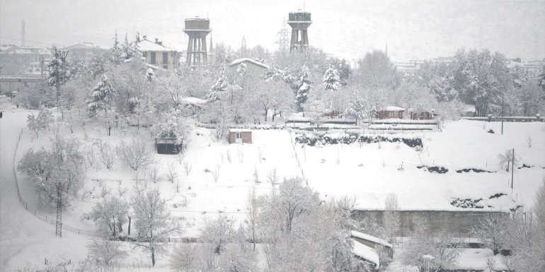 Bingöl, Elazığ ve Şırnak'ta 326 yerleşim birimine ulaşım sağlanamıyor