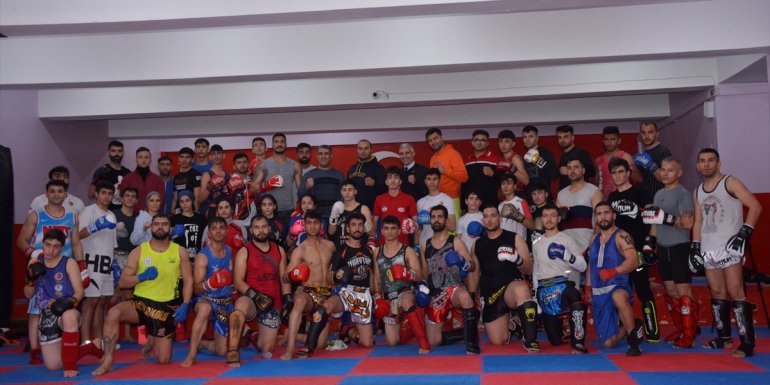 Tatvan'da düzenlenen Muay Thai Kampı'na 3 ülkeden 50 sporcu katıldı