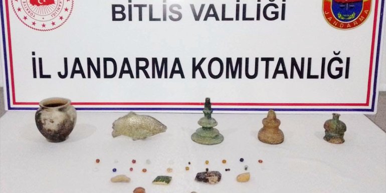 Bitlis'te 33 parça tarihi obje ele geçirildi
