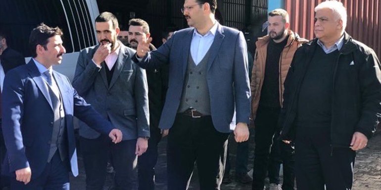 Çukurca Kaymakamı Kurt, Üzümlü Sınır Kapısını ziyaret etti