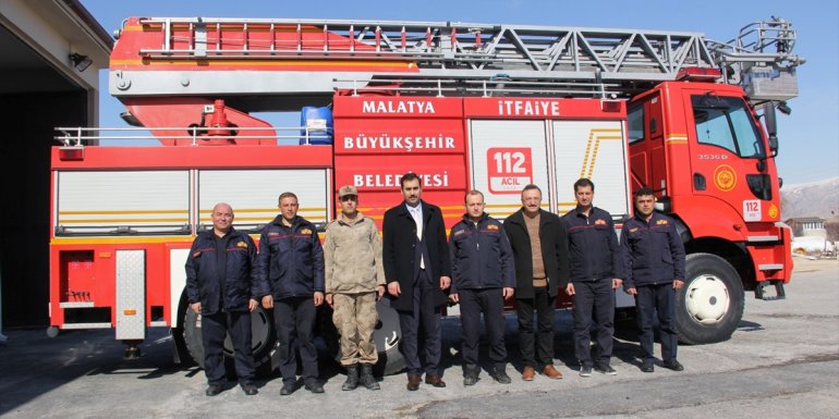 Darende Kaymakamı Türkoğlu, itfaiye personelini ziyaret etti