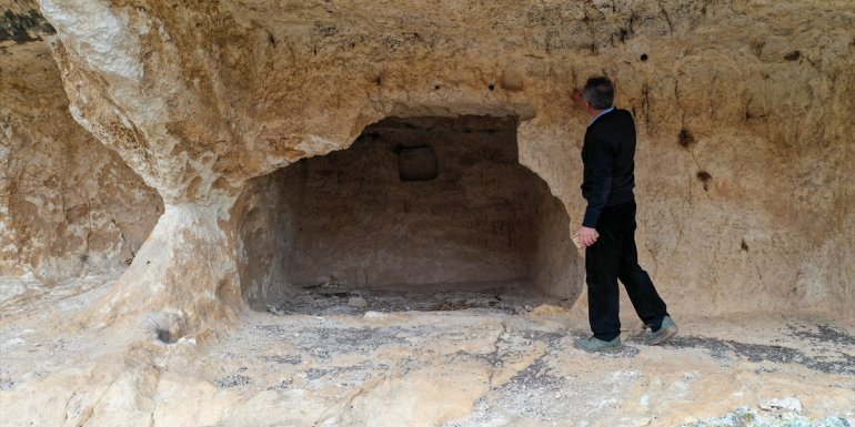 ELAZIĞ - Bir vadide Roma dönemine ait 1800 yıllık kalıntılar tespit edildi1