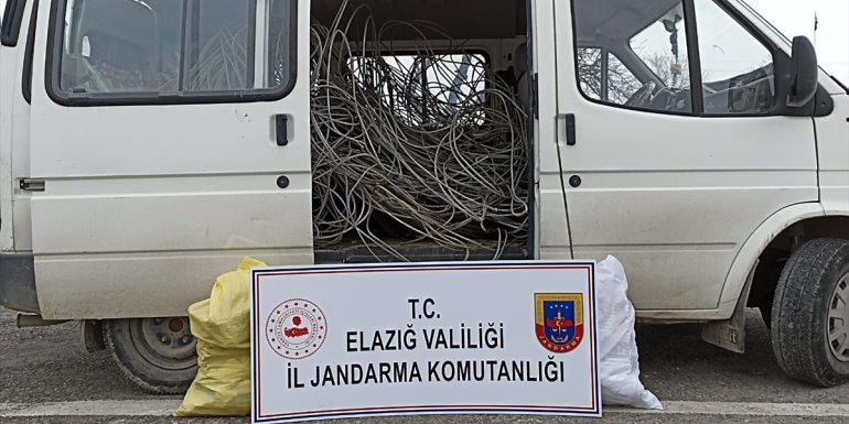 Elazığ'da kablo hırsızlığı iddiasıyla 1 kişi yakalandı