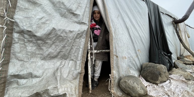 Türk Kızılay, kara kışla mücadele edilen köylere ve göçerlere yardım ulaştırıyor