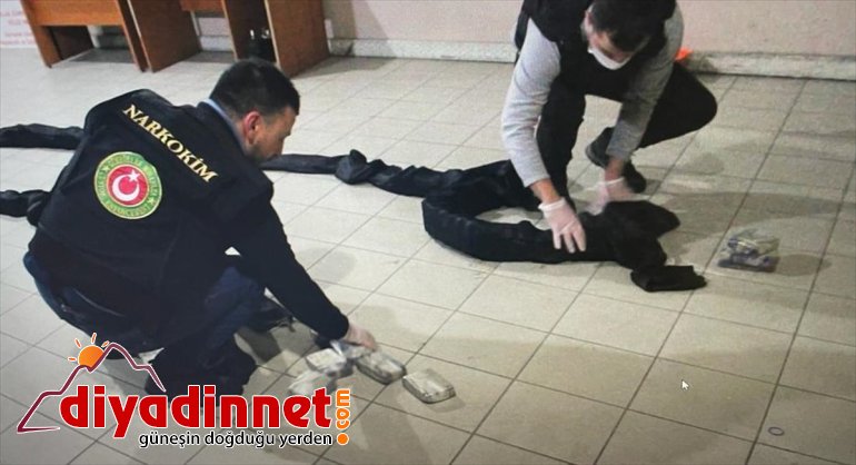 Gürbulak Gümrük Kapısı'nda tırın dorsesinde 55 kilo 588 gram eroin yakalandı