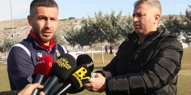 Yeni Malatyaspor Futbol Sorumlusu Adem Büyük, zorlu süreçten çıkacaklarına inanıyor: