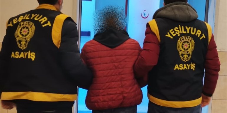 Malatya'da caminin sadaka kutusunu çalan zanlı tutuklandı