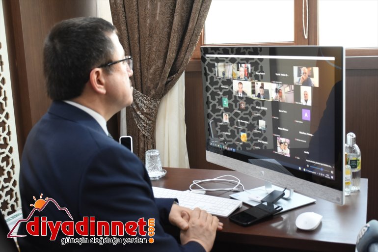 - Turgut eğitimi Azerbaycanlı organ MALATYA hekimlere Özal Merkezinden nakli Tıp 2