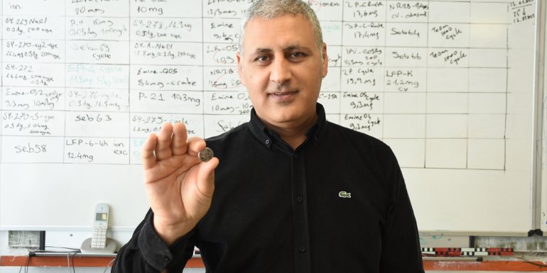 Türk bilim insanları lityum-iyon pillerin performansını 5 kat arttırdı