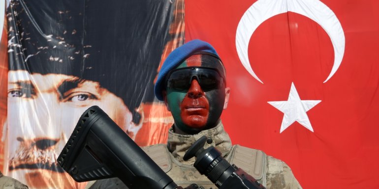 Muş'ta 20 güvenlik korucusu yemin ederek göreve başladı