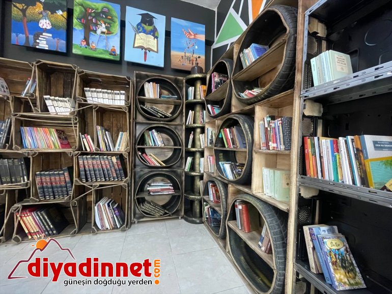 Öğrencilerin atık malzemelerden kurduğu kütüphane örnek oldu10