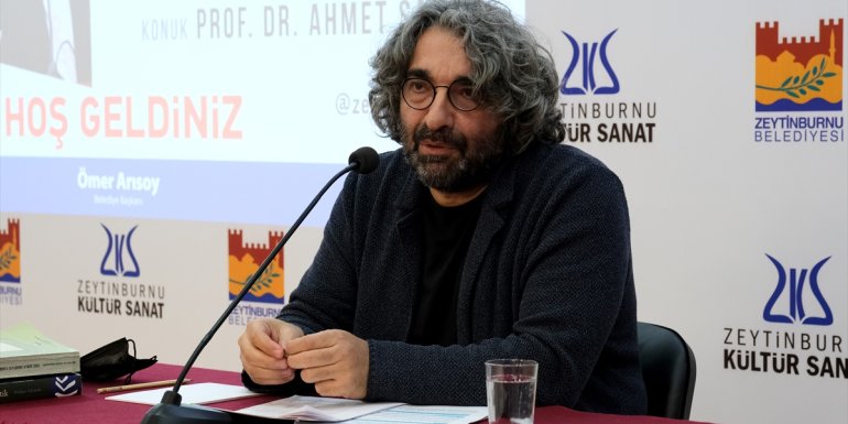 Prof. Dr. Ahmet Sarı "Edebiyat Ne Söyler" söyleşisine konuk oldu