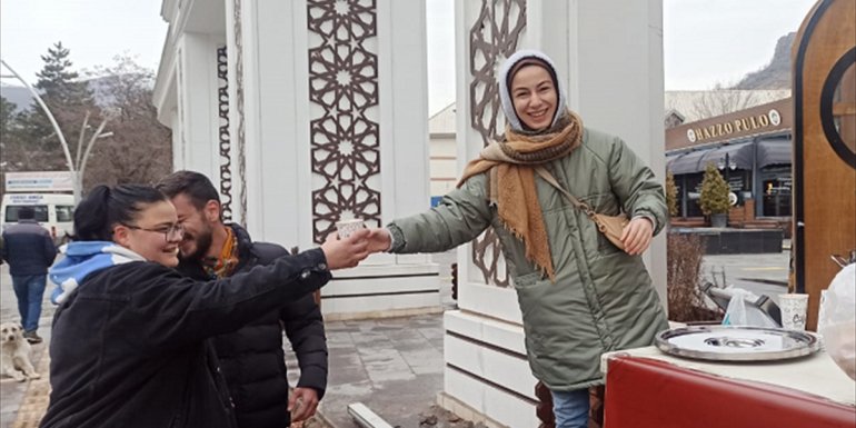 Tunceli Belediyesinden öğrencilere sıcak çorba ikramı