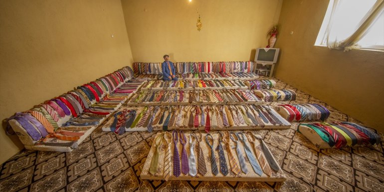 VAN - 63 yıl önce boynuna takılan kravatı bir daha çıkarmadı1