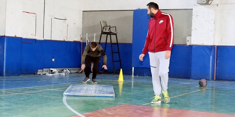 Van Büyükşehir Belediyesinden polis adaylarına ücretsiz kurs