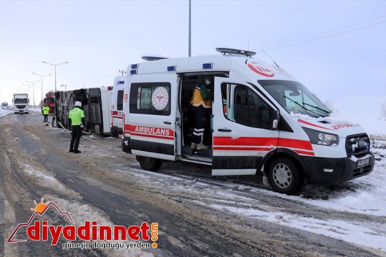 yaralandı yolcu Ağrı