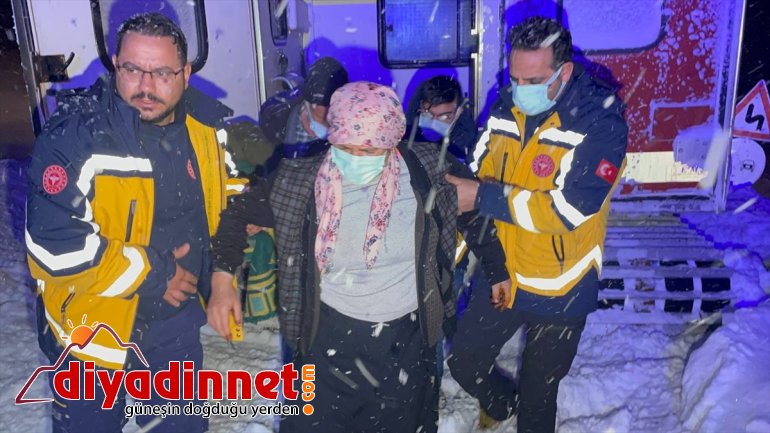 ekipleri kapanan için sağlık mezradaki yolu seferber Ağrı