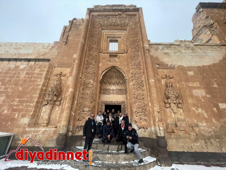 geçen Paşa Sarayı AĞRI İshak - yılın son 9 ziyaretçi kırdı Tarihi rekorunu sene sayısı 13