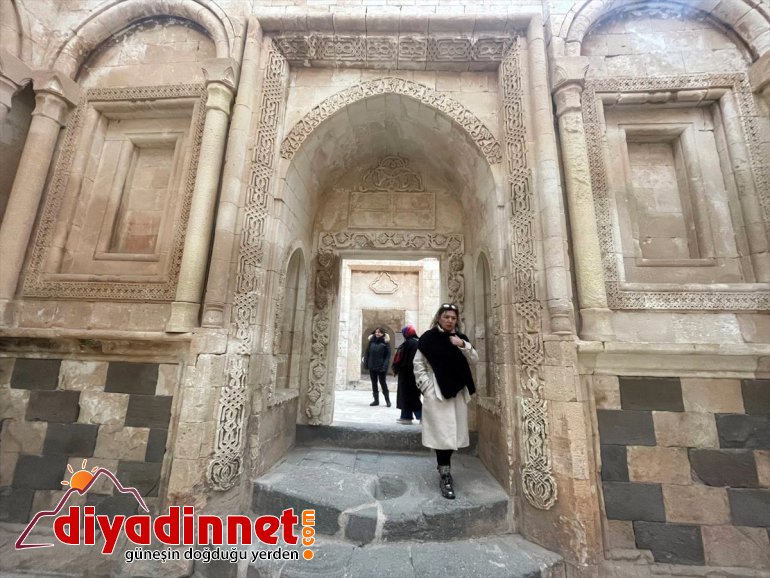 9 ziyaretçi Paşa kırdı Sarayı yılın İshak sayısı rekorunu geçen Tarihi sene - son AĞRI 15