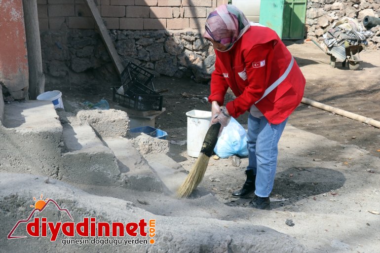 gönüllüleri bakıma bireylerin engelli - gönlünde AĞRI Türk kuruyor Kızılay taht ve muhtaç 20