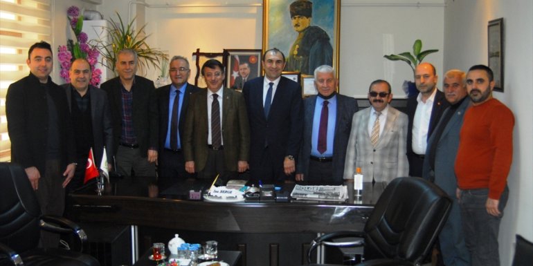 AK Parti İl Başkanı Türkmenoğlu oda başkanlarını ziyaret etti1