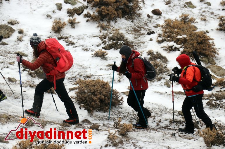 hedefliyor Dünya dağcılar kutlamayı Türkiye