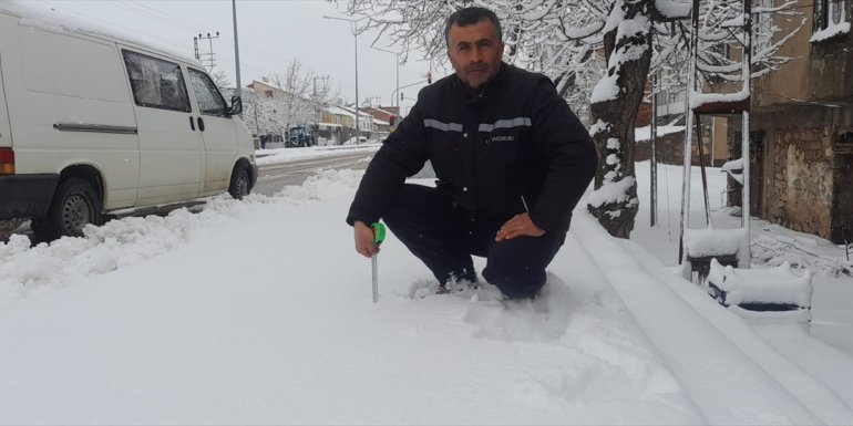 Doğanşehir'de kar yağışı etkili oldu