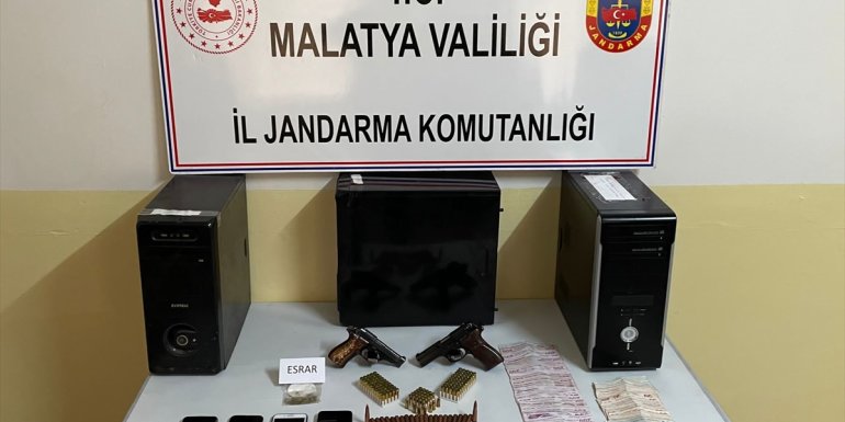 Malatya'da yasa dışı bahis operasyonunda 4 zanlı gözaltına alındı