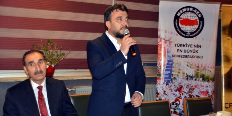 Muş Memur-Sen İl Başkanı Barışan, okul müdürleriyle buluştu