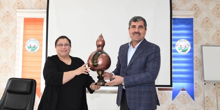 Muş'ta "Mentorluk Işığında Kadın, Aile ve Kariyer" semineri