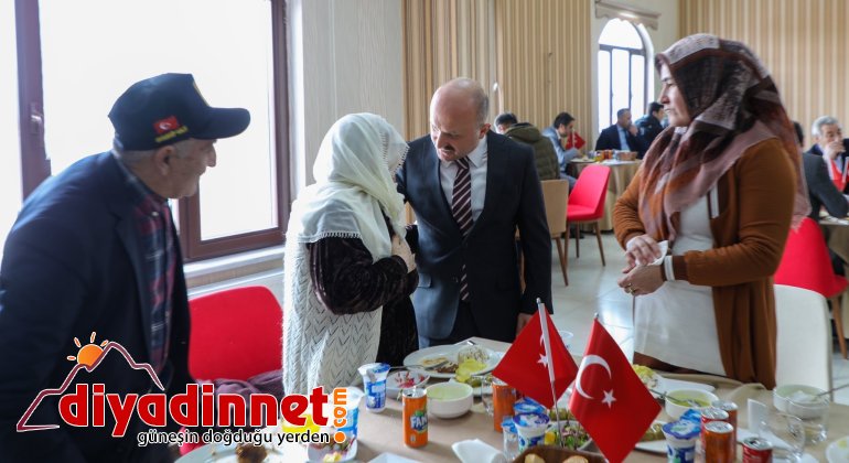 Vali Varol, şehit aileleri ve gaziler onuruna yemek verdi3