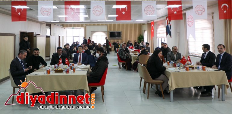 Vali Varol, şehit aileleri ve gaziler onuruna yemek verdi4