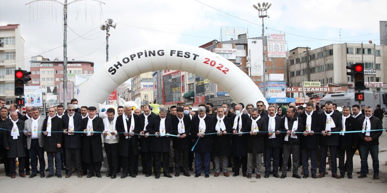 VAN - Alışveriş festivali kortej yürüyüşüyle başladı1