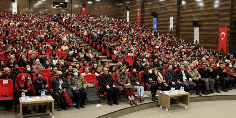 Van'da sanat müziği konseri