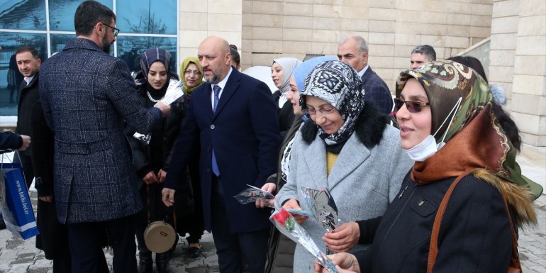 Van, Hakkari, Bitlis ve Muş AK Parti Kadın Kollarından 'Kadınlar Günü' açıklaması