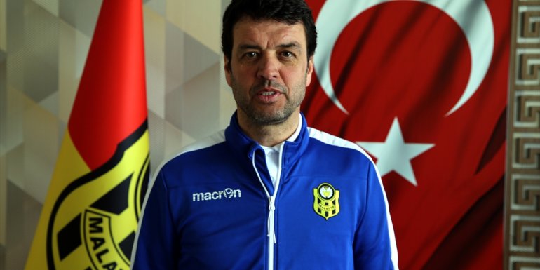 Yeni Malatyaspor Teknik Direktörü Arslan'dan hakem eleştirisi: