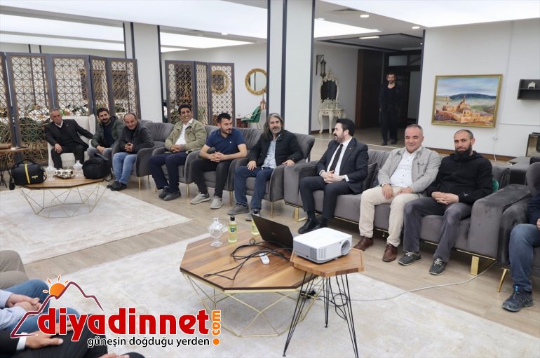 Belediye Sayan iftar Ağrı Başkanı basın mensuplarıyla yaptı 2