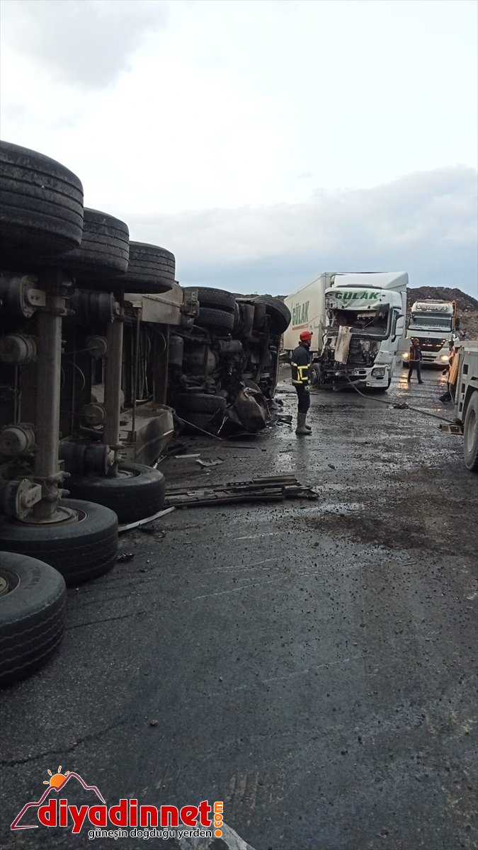 öldü çarpıştığı kazada Ağrı
