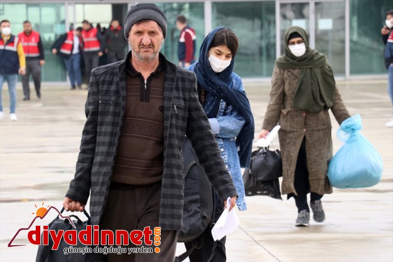 227 Afgan göçmen ülkelerine Ağrı