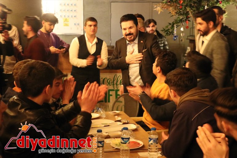 Bakanı Soylu, Ağrılı telefonla - İçişleri AĞRI gençlere sahur programında seslendi 3