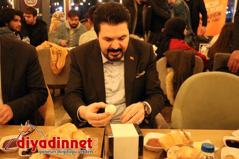 - gençlere programında AĞRI Bakanı İçişleri Soylu, seslendi sahur Ağrılı telefonla 5